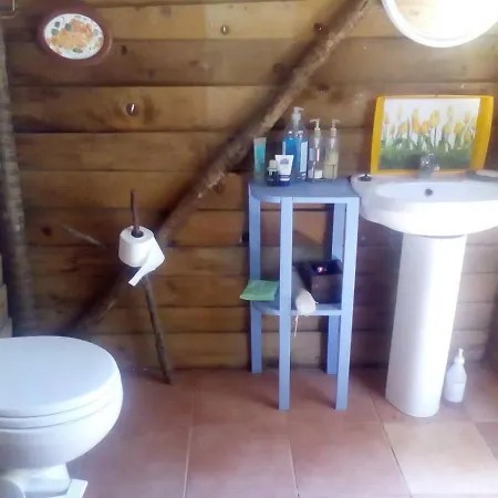 Inviting Tiny Treehouse East Of Kalamata Near Bay